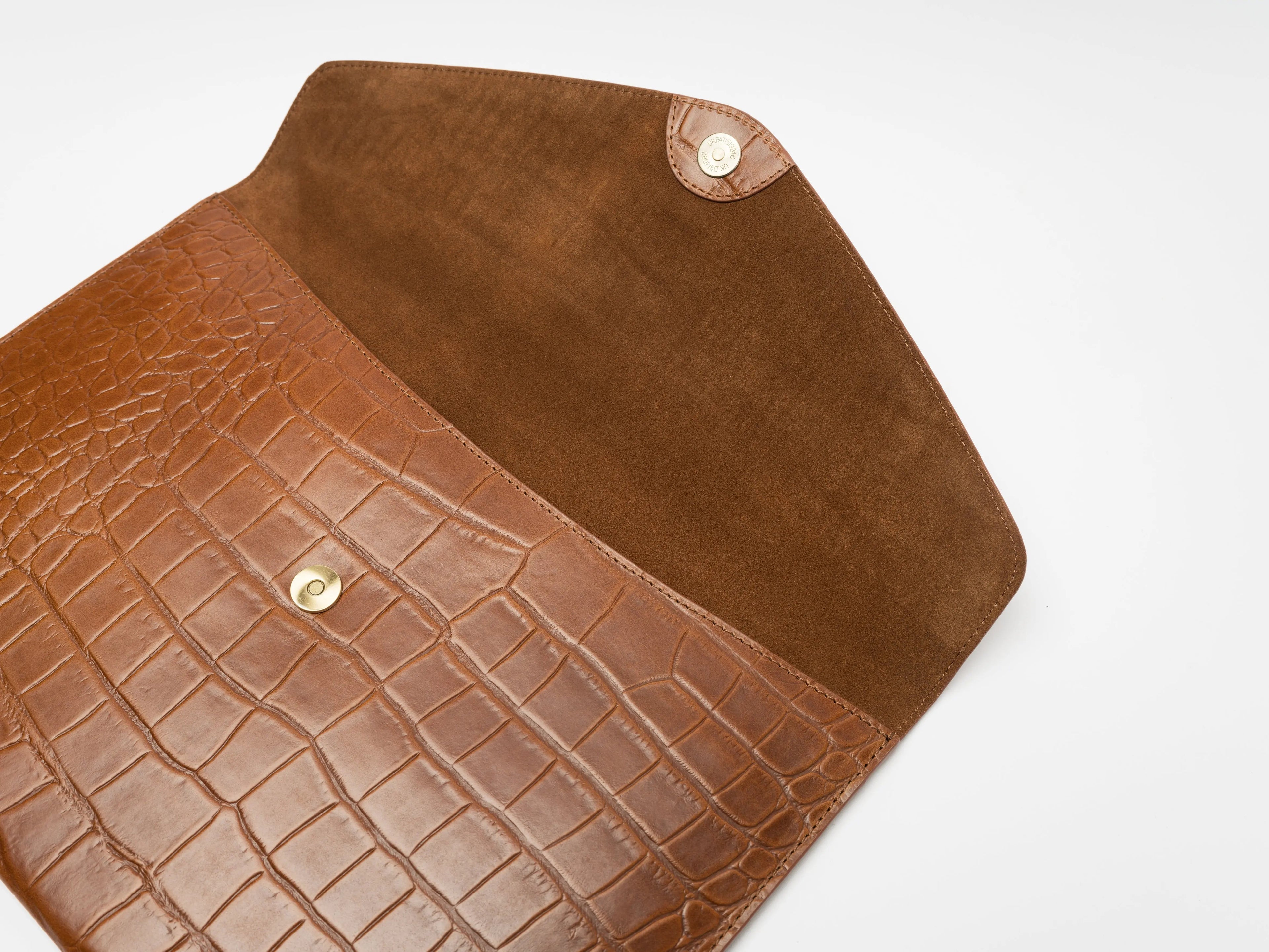 Leather Laptop Sleeve. 15''. Cognac Croco